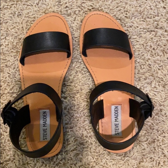 Steve Madden sandals - Picture 3 of 3